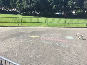 Chalking for Climate at NZ Parliament